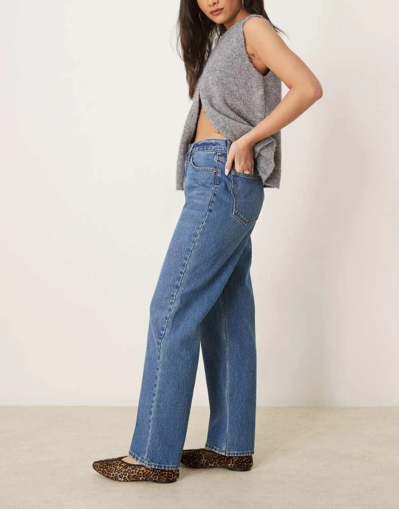 Abercrombie & Fitch Abercrombie & Fitch mid rise slouchy fit jean in dark wash 3
