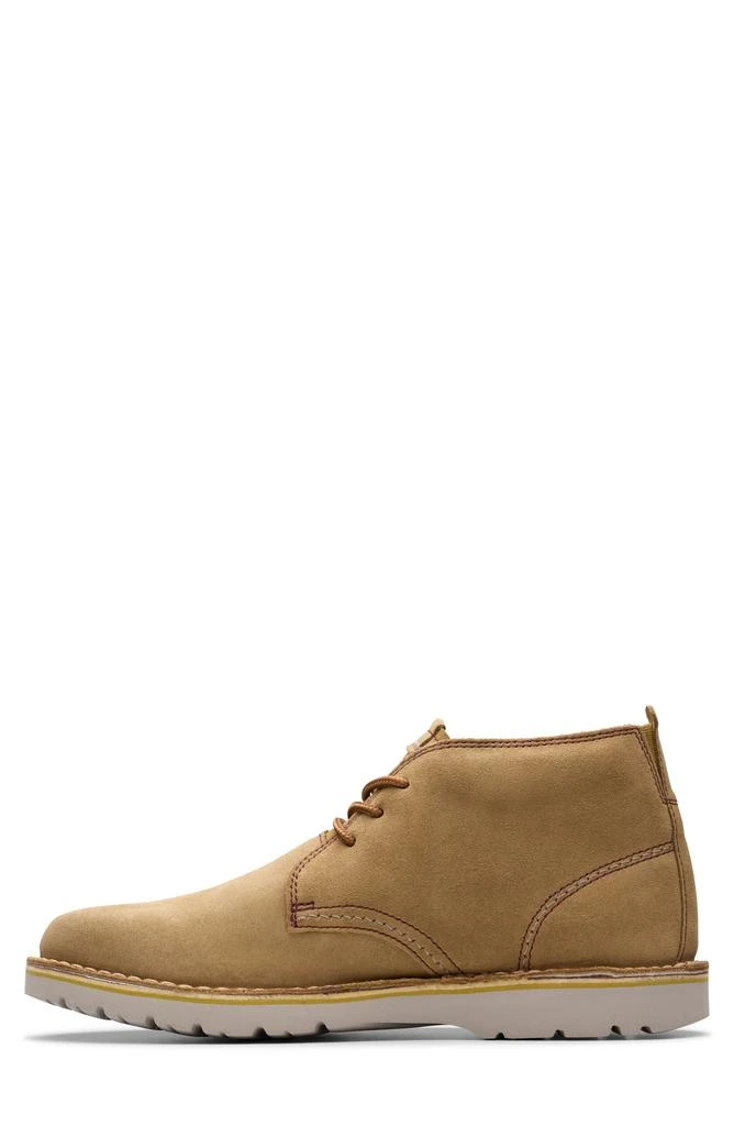Clarks Eastridge Chukka Boot 8