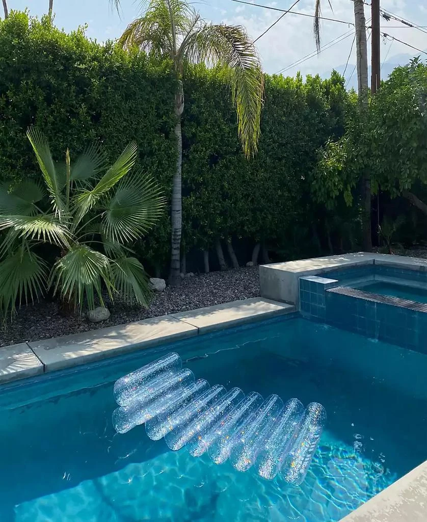 Sunnylife Tube Lilo Glitter Pool Lounge 2