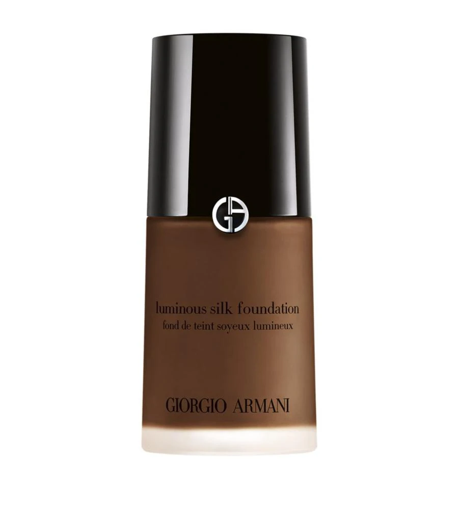 Armani Luminous Silk Foundation 1