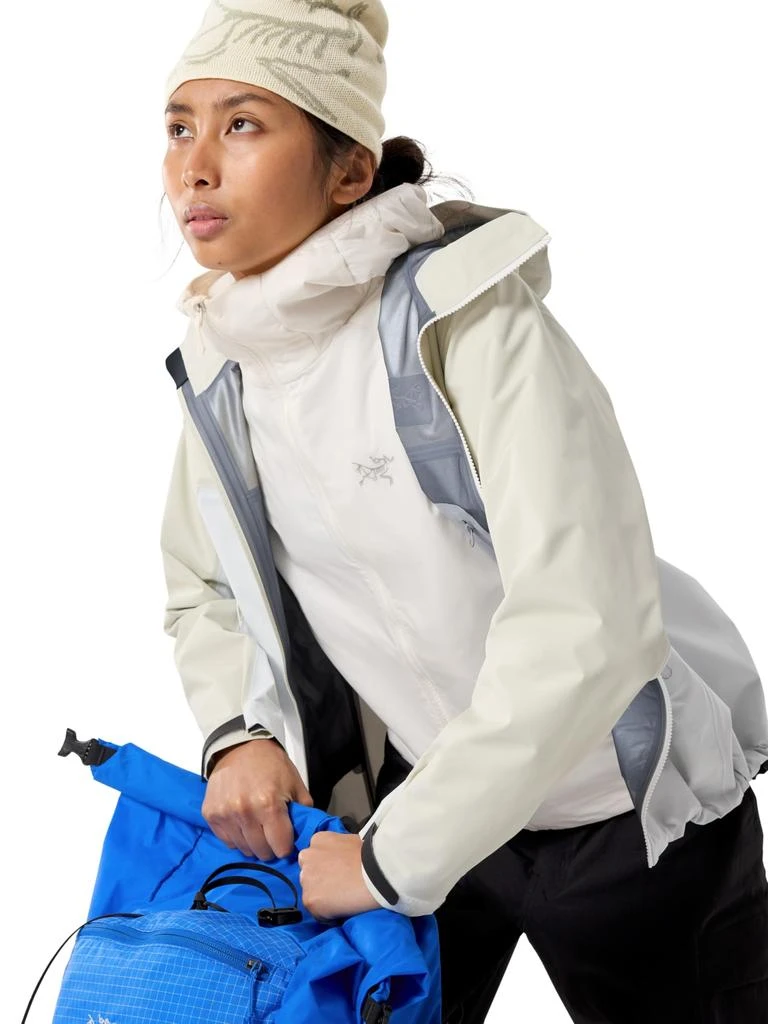 Arc
teryx Arc
teryx 2