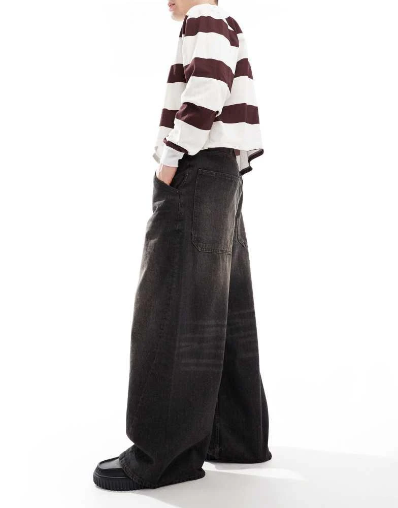 Pull&Bear Pull&Bear mega baggy jeans in black 3