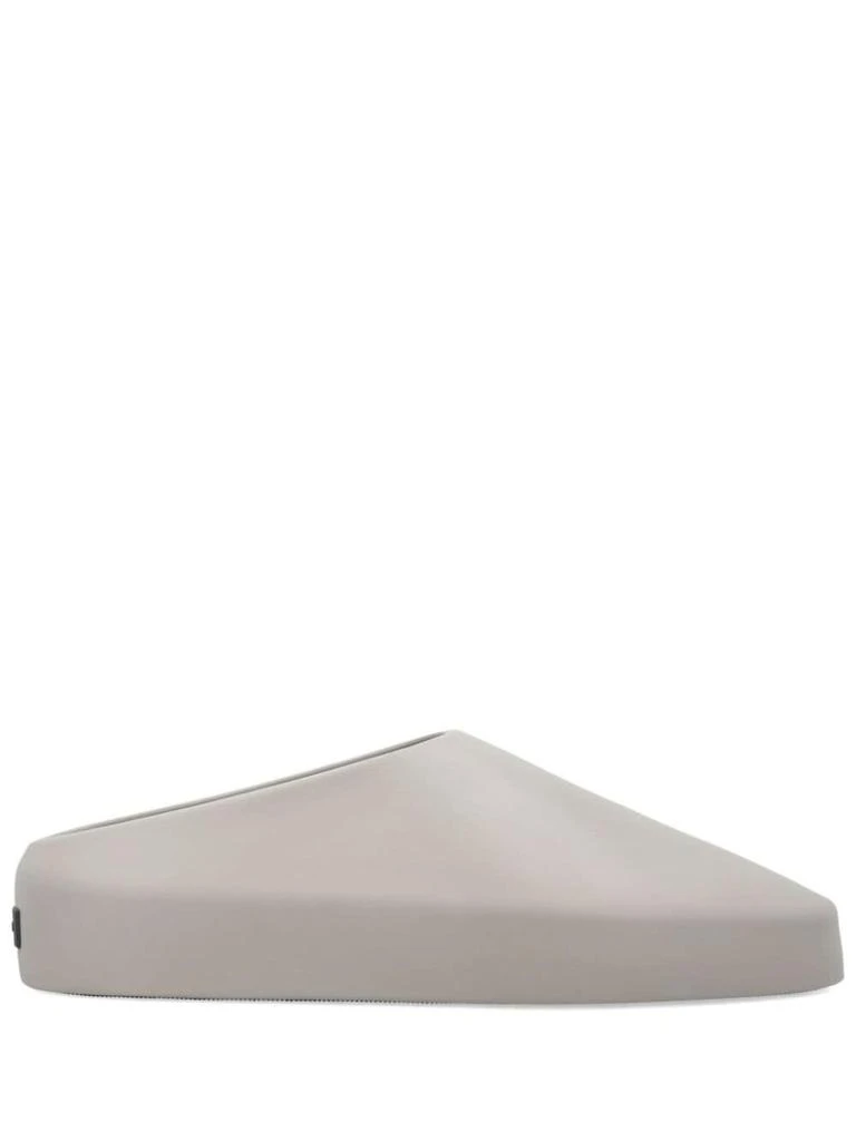 Fear of god Slippers 1