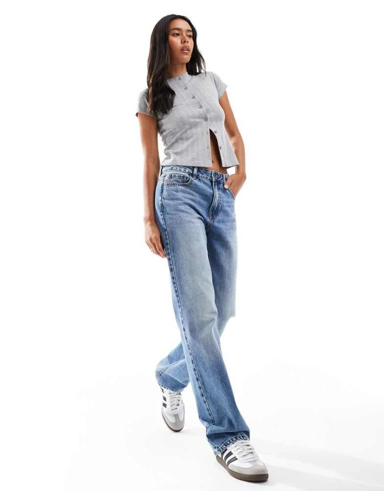 Stradivarius Stradivarius STR straight leg jean in medium wash blue 1