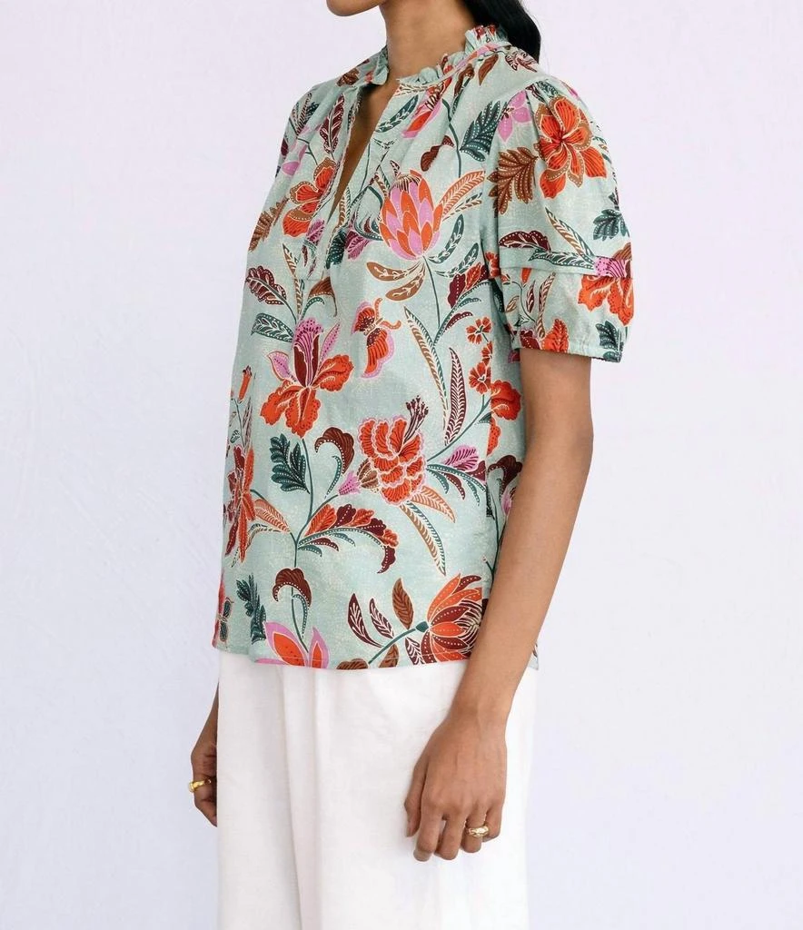 Banjanan Banjanan - Bronte Top 3