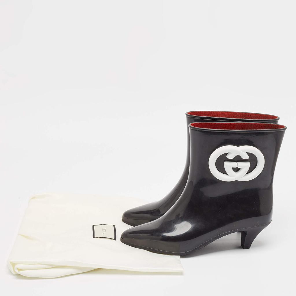 Shop Gucci Black Rubber Ankle Length Boots Size 38 on Sale