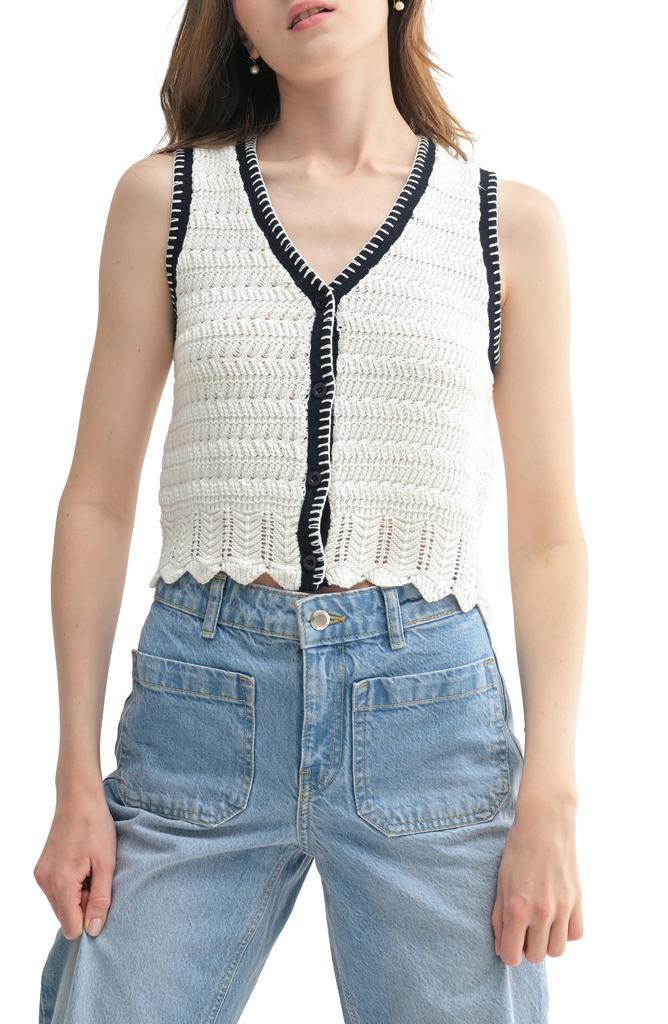Lush Cotton Scallop Button-Up Vest