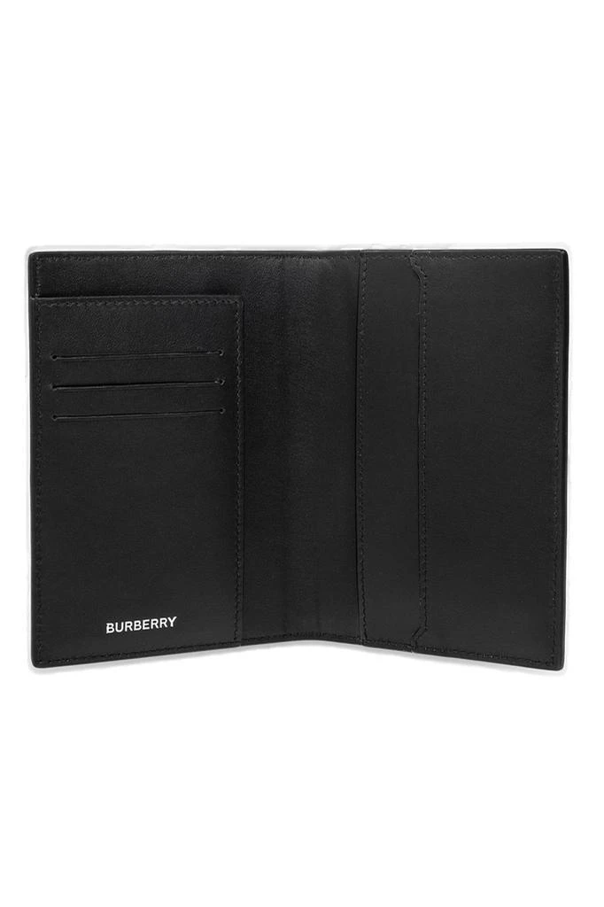 Burberry Burberry Check Printed Bi-Fold Passport Holder 4
