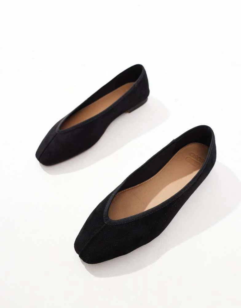 ASOS ASOS DESIGN Leni ballet in black 4