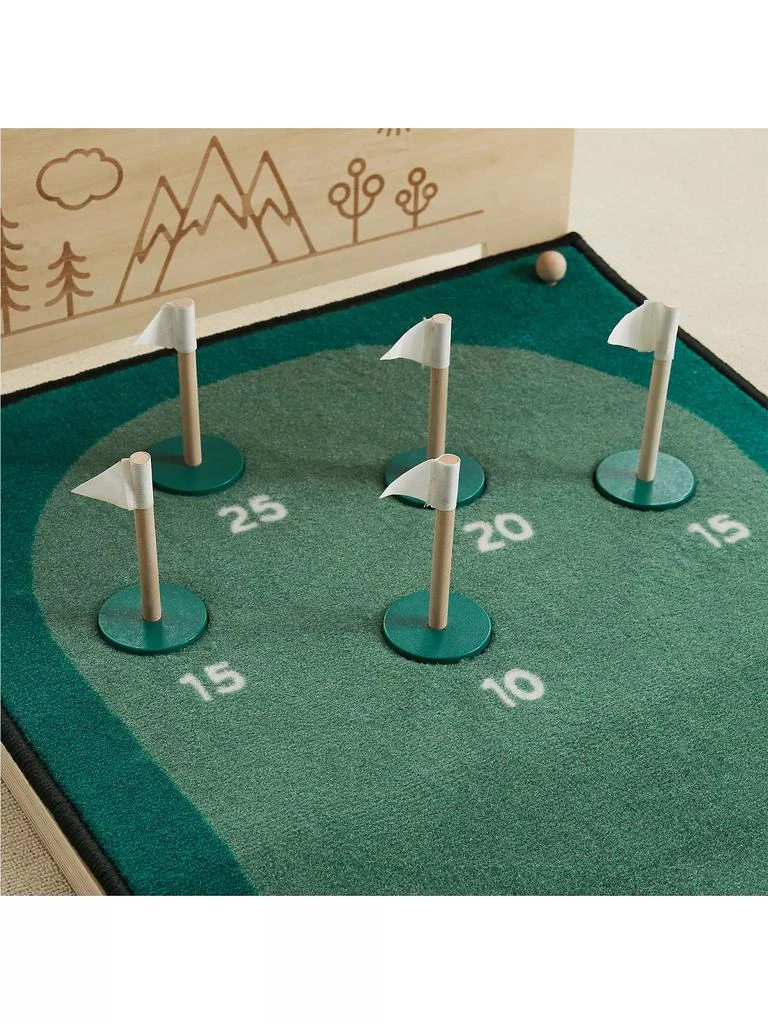 Wonder & Wise Kid's Keen Putting Green 6