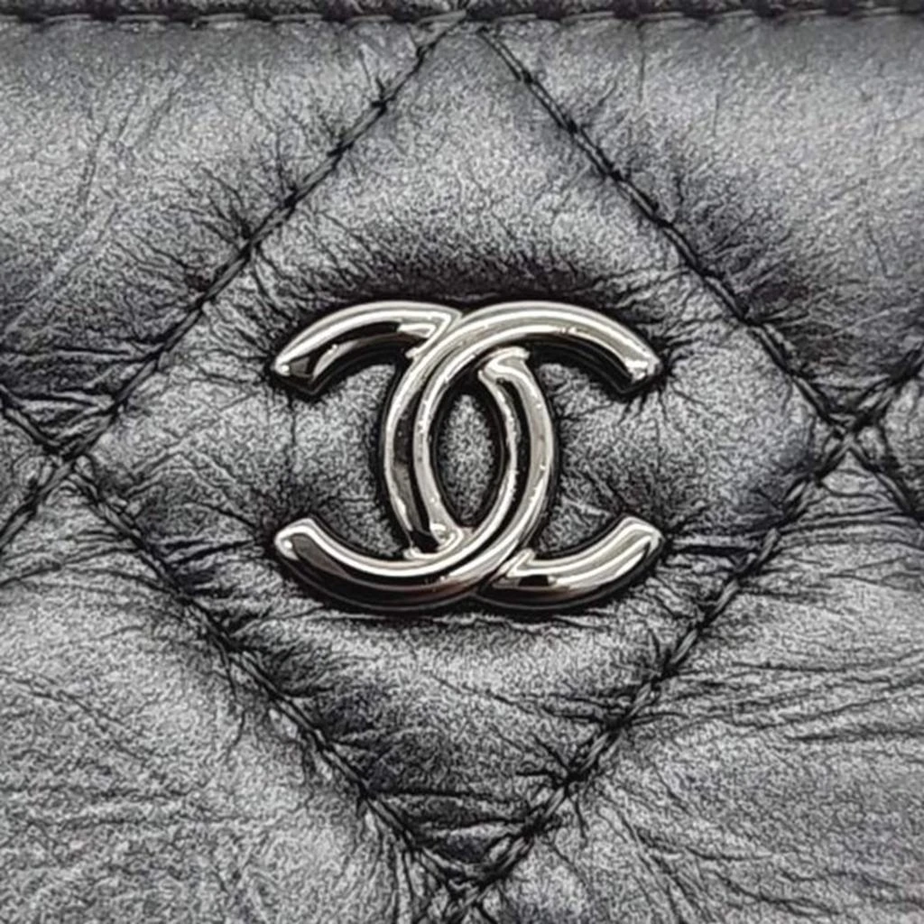 Chanel Chanel Silver leather Clutch Bag 4