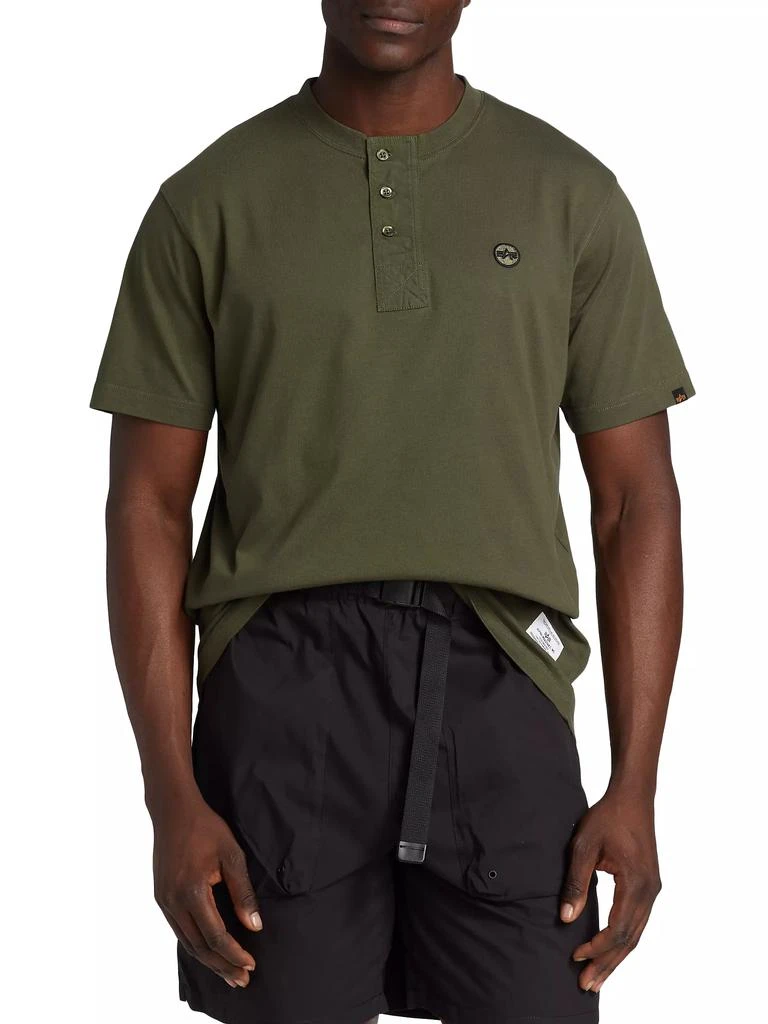 Alpha Industries Essential Short-Sleeve Henley 3