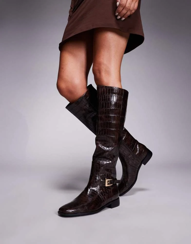 Public Desire Public Desire Mackie knee boots with buckle in brown