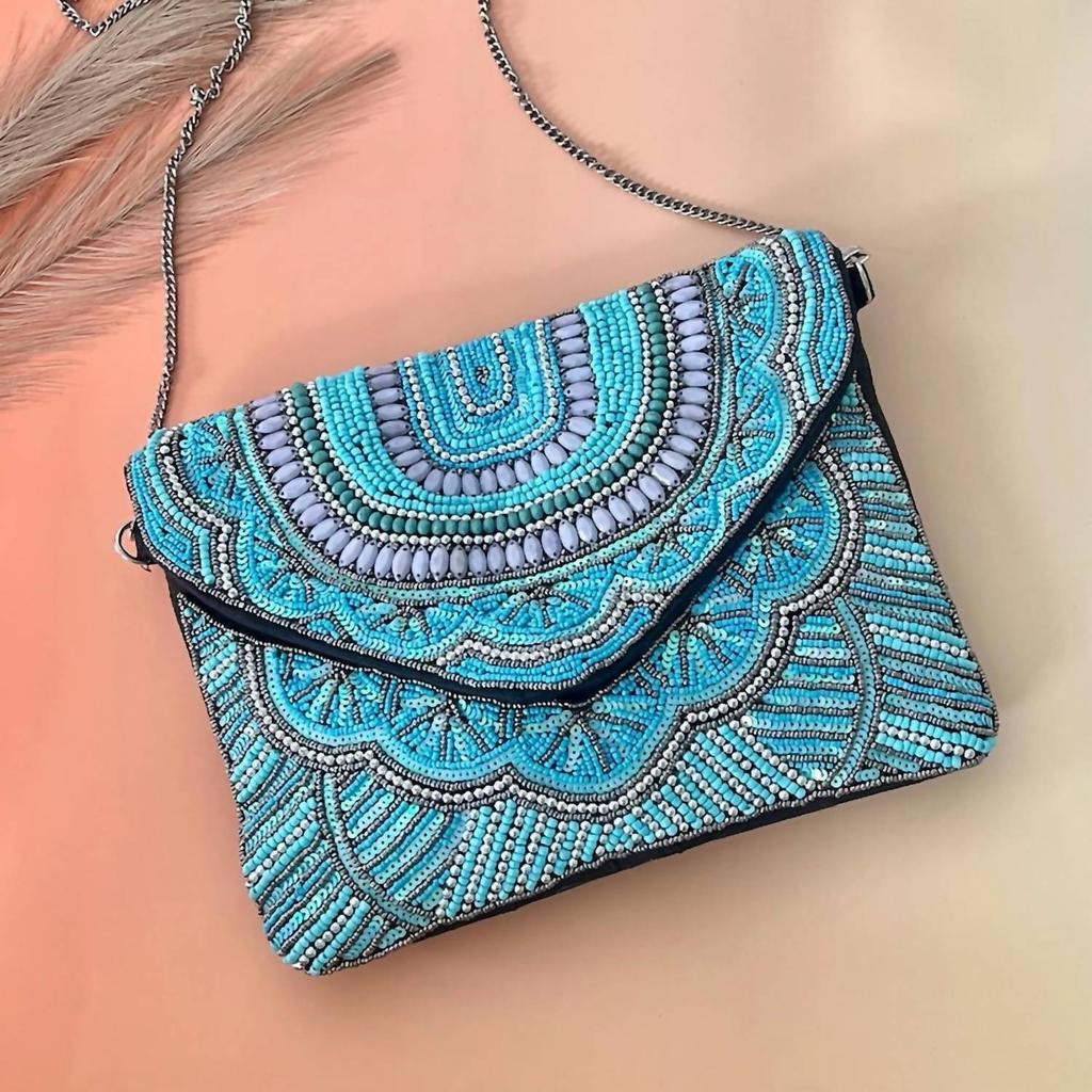 Sol’eart Sol’Eart - Women's Turquoise Hand-beaded Handbag