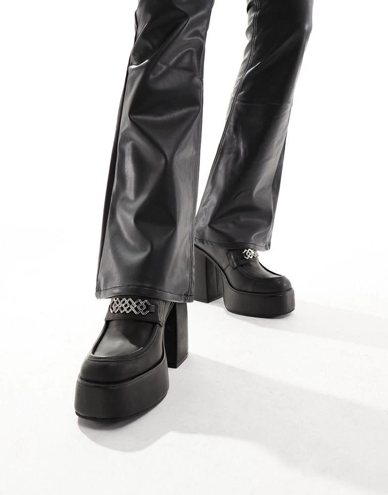 ASOS ASOS DESIGN chunky heeled loafer in black 1
