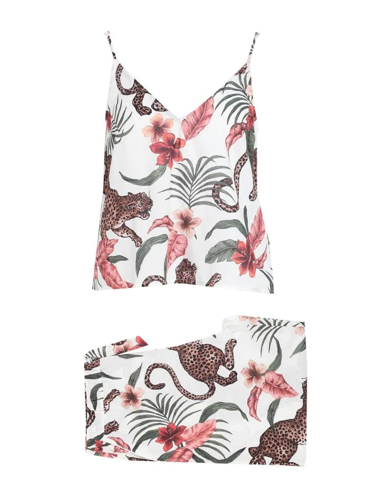 Desmond & Dempsey Sleepwear 1