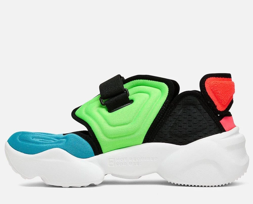 NIKE AQUA RIFT SNEAKERS 2
