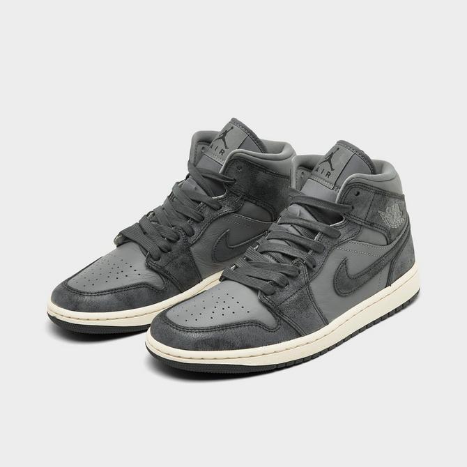 Jordan Women's Air Jordan Retro 1 Mid SE Casual Shoes