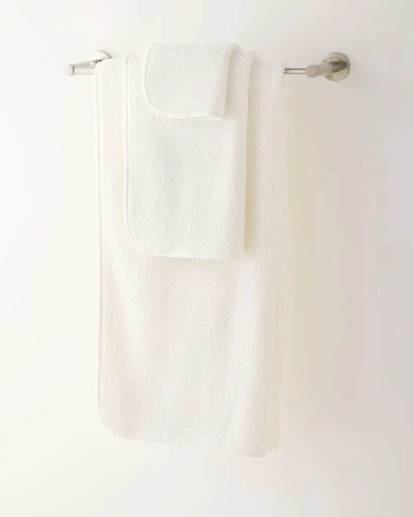 Graccioza Pearls Bath Towel