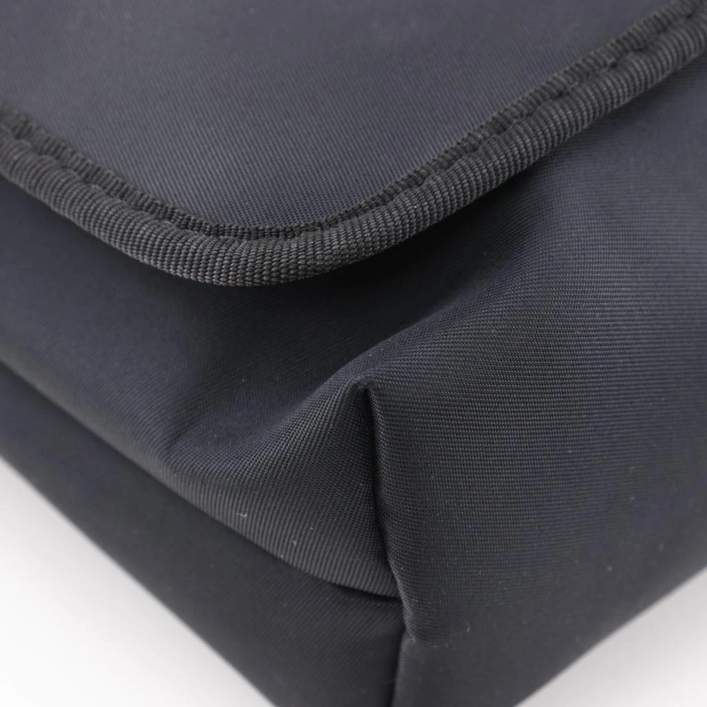 Burberry Nylon Shoulder Bag (Pre-Owned) 4