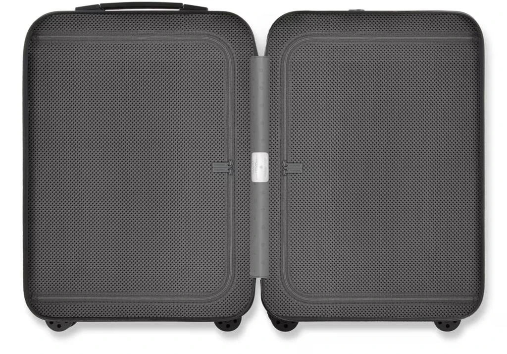 RIMOWA Essential Lite cabin luggage 5