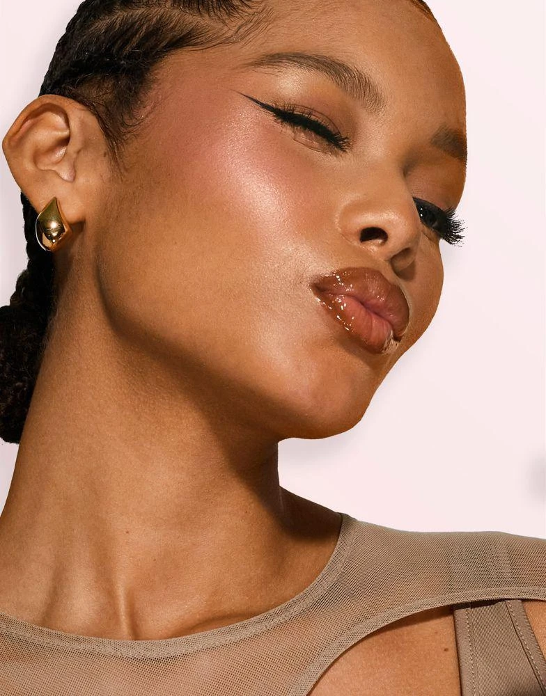 Kylie Cosmetics by Kylie Jenner Kylie Cosmetics Pressed Blush Powder 336 Winter Kissed 3