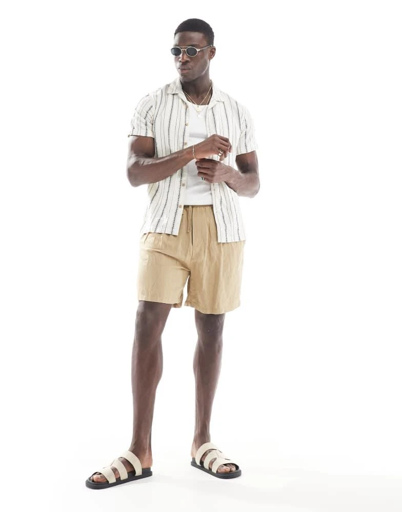 Brave Soul Brave Soul short sleeve shirt in ecru with textured stripe 3