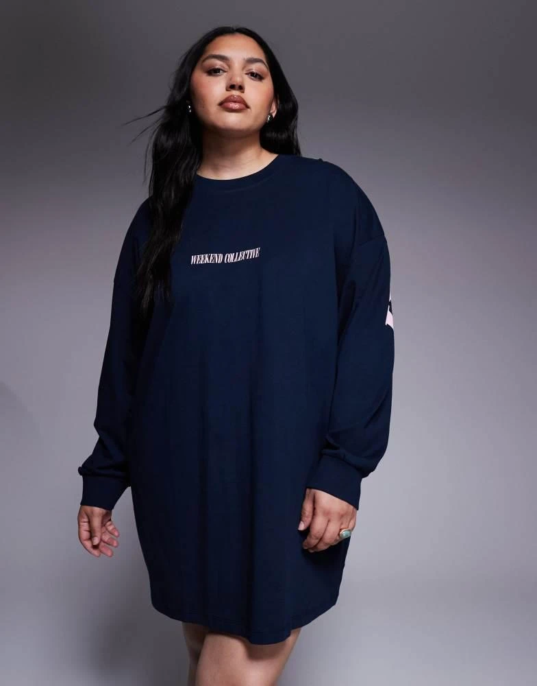 Shop Weekend Collective Curve Icon oversized long sleeve t-shirt dress with  stacked back logo in navy and pink on Sale at BeyondStyle  Get 20% Off  Weekend Collective Curve Icon oversized long