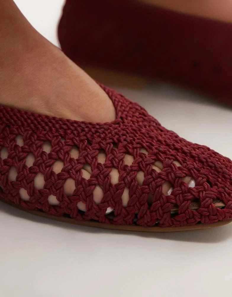 Topshop Topshop Beatti woven flat shoe in red 4