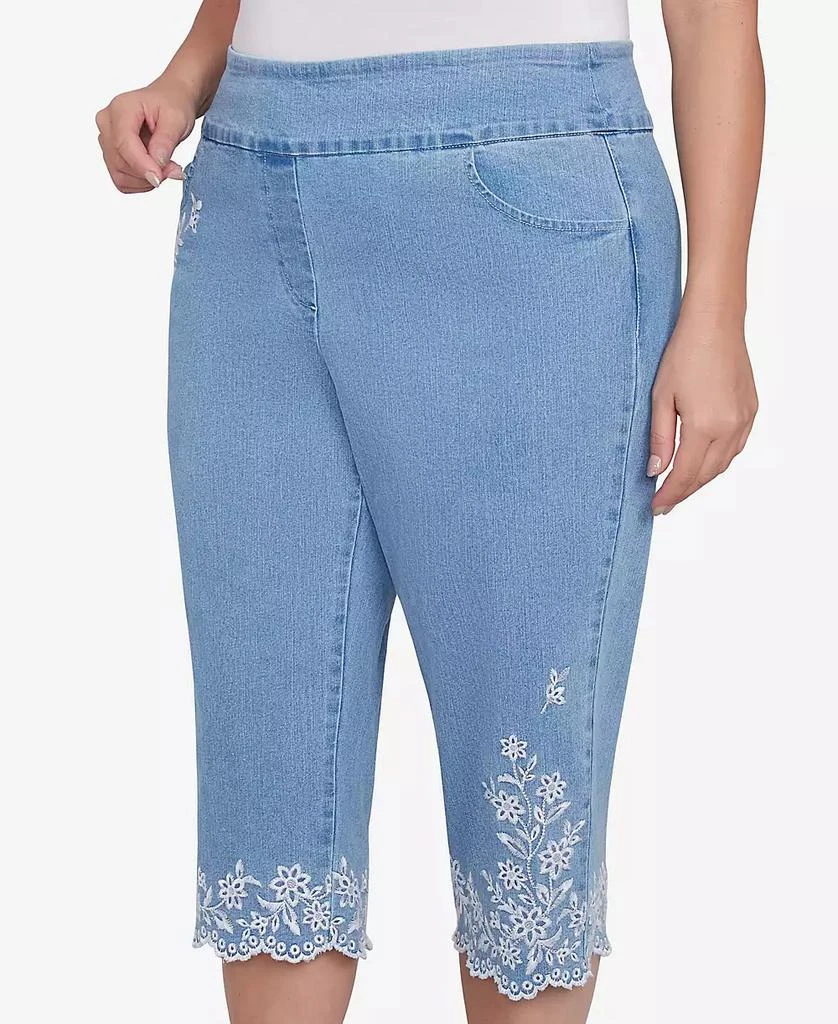 Alfred Dunner Plus Size Flower Power Classic Floral Embroidered Denim Capris Pants 5