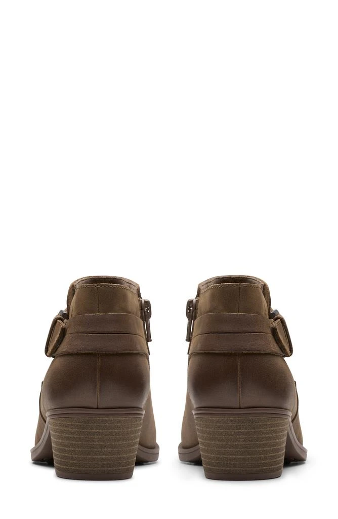 Clarks Charlten Rae Boot 2