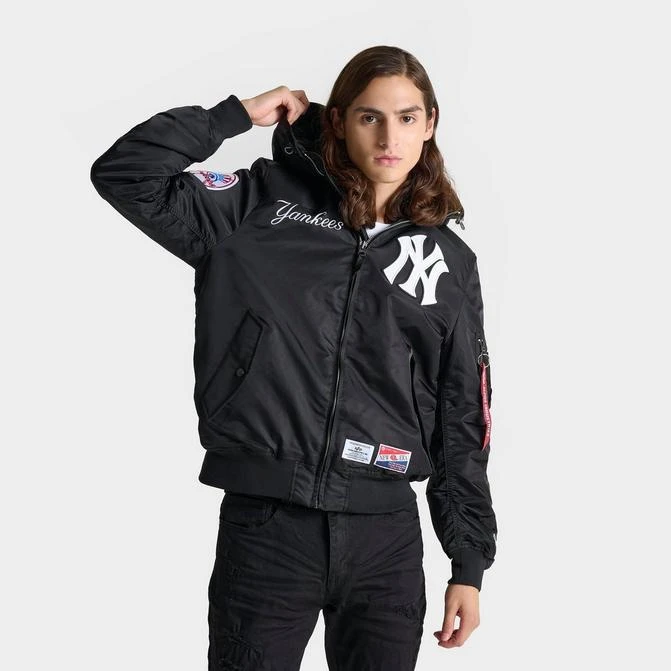 New Era Men's New Era x Alpha Industries New York Yankees MLB Hooded Bomber Jacket 1