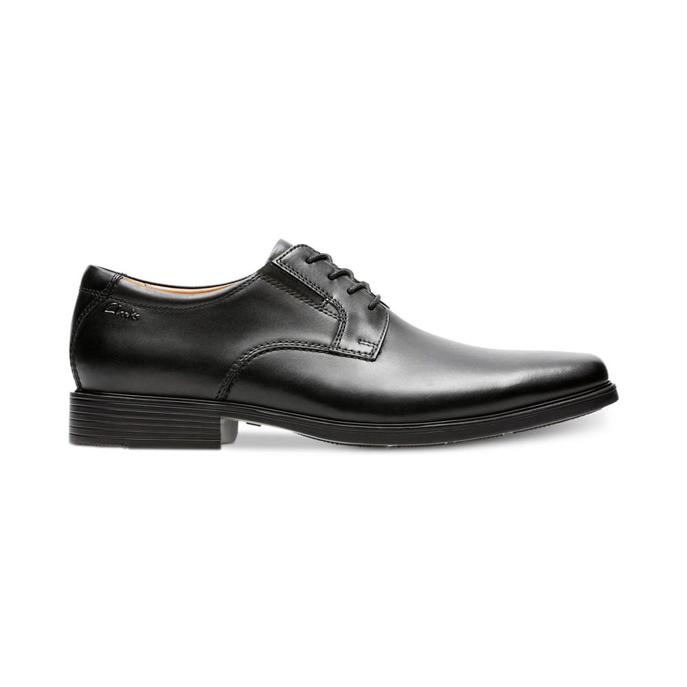 Clarks shops tilden plain black