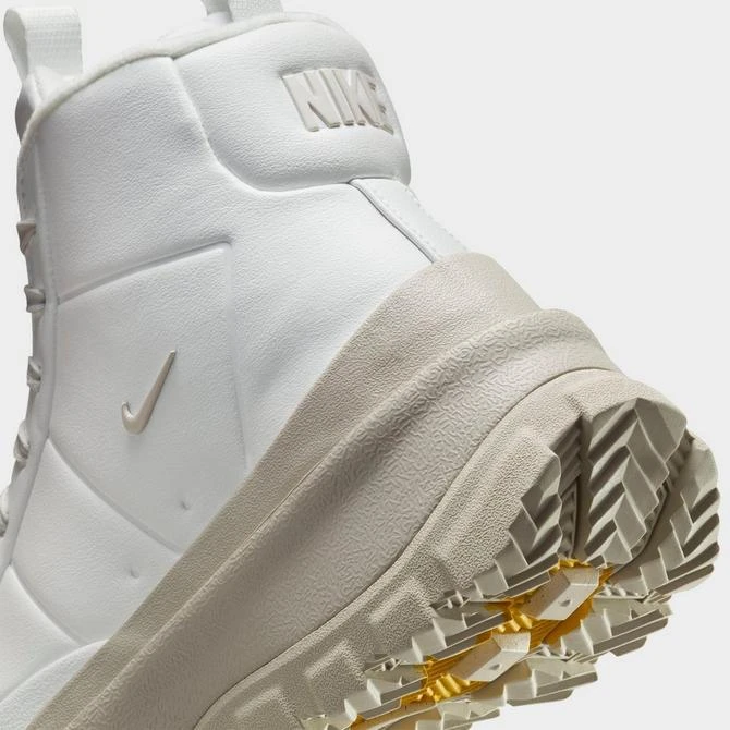 NIKE Women's Nike Blazer Roam Mid Winterized Shoes 3
