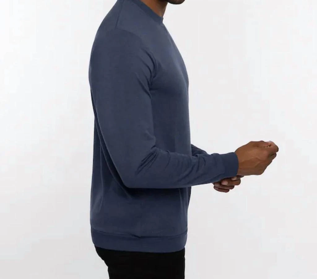 Travis Mathew Travismathew - Amenities Crew Shirt 2