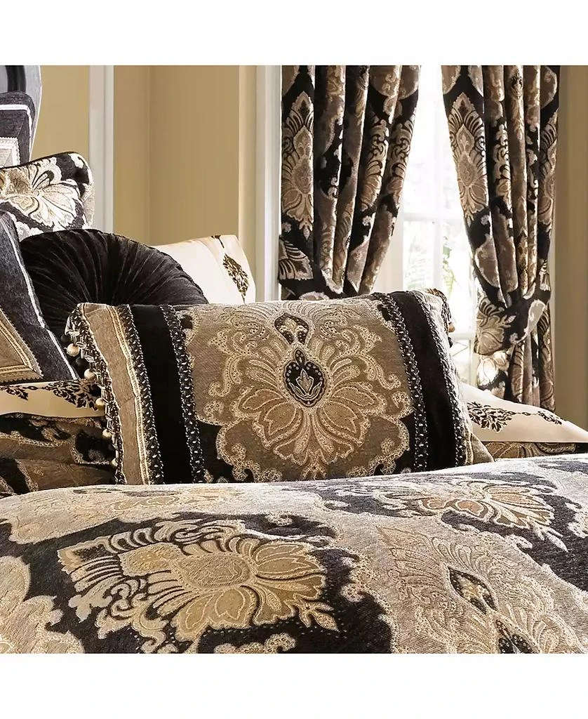 J Queen New York Bradshaw Tufted Decorative Pillow, 15" Round 4