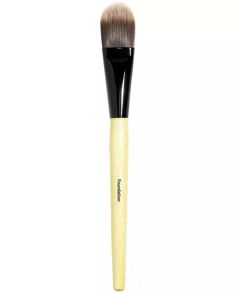 Bobbi Brown Foundation Brush 1