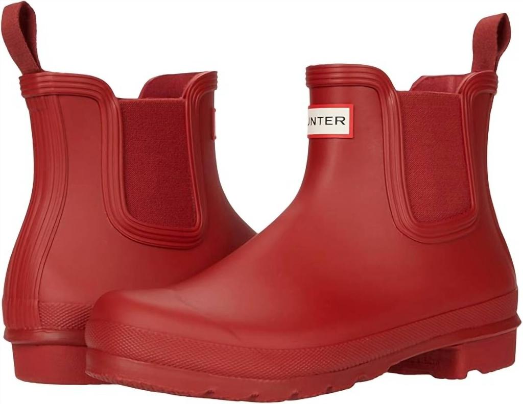 Hunter Women's Original Chelsea Rain Boot In Military Red