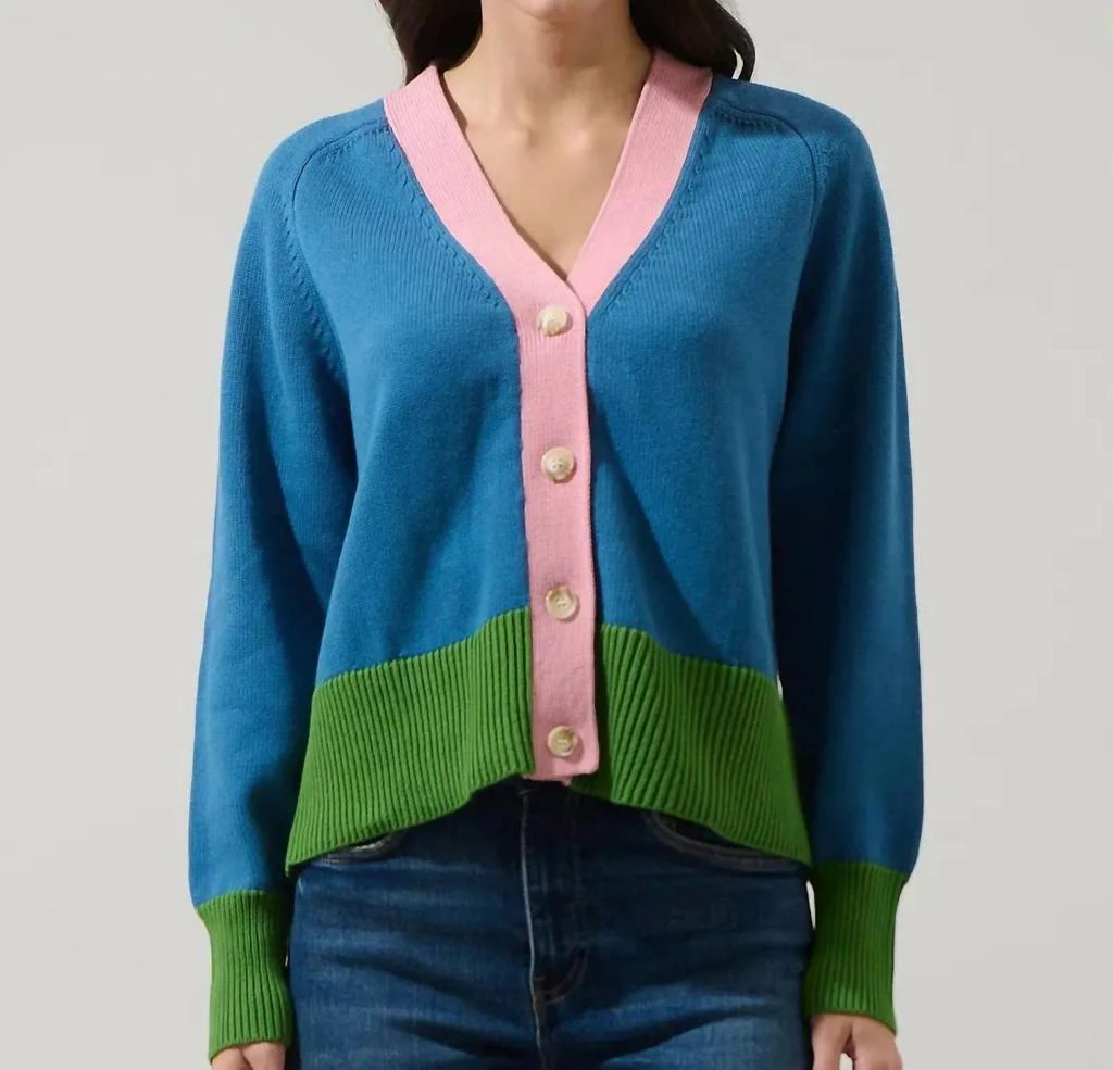 Sugarlips Sugarlips - Hendria Long Sleeve V-neck Cardigan