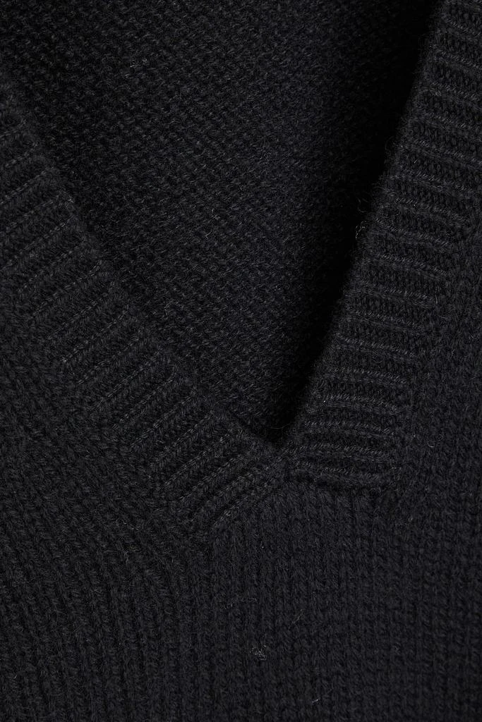 Lisa Yang Ling cashmere vest 4