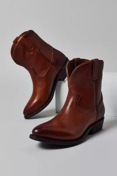 Frye Frye Women's Billy Short Boot 2