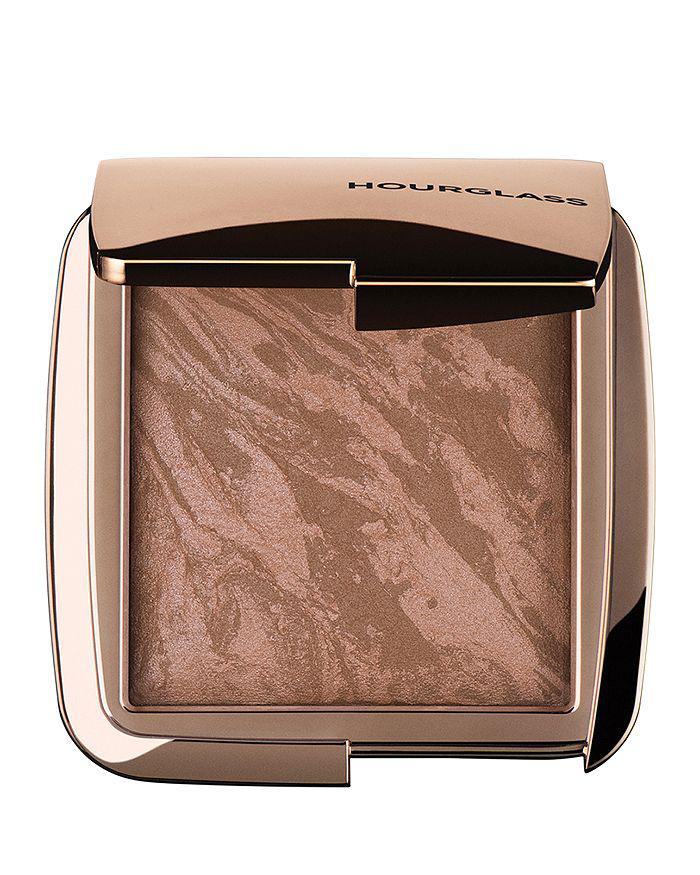 HOURGLASS Ambient™ Lighting Bronzer
