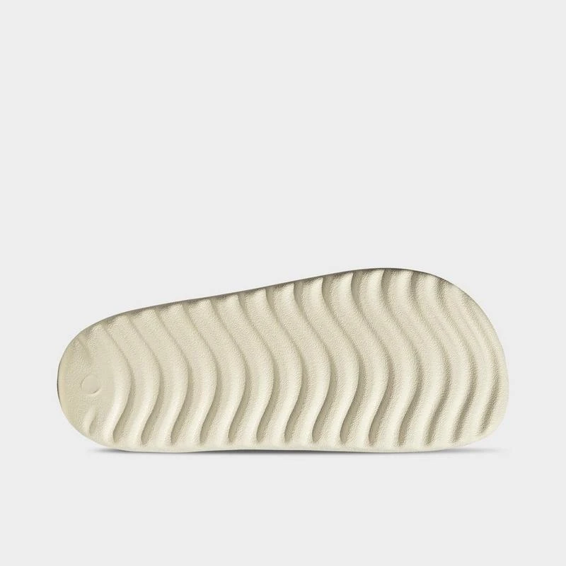 Adidas Men
s adidas adilette Lumia Slide Sandals 6