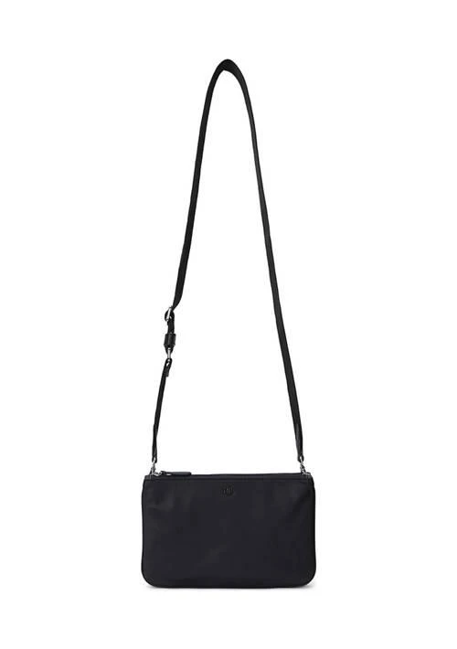 Ralph Lauren Ralph Lauren Nylon Medium Landyn Crossbody Bag 1