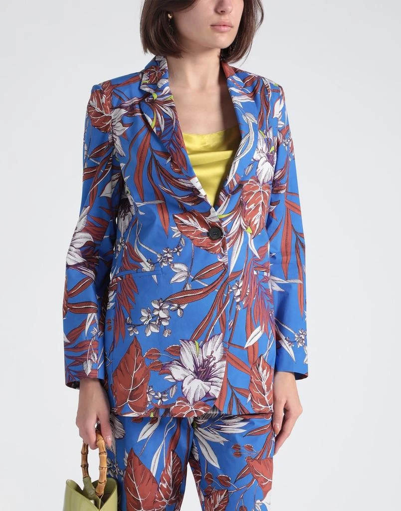 SHIRTAPORTER Suit 4