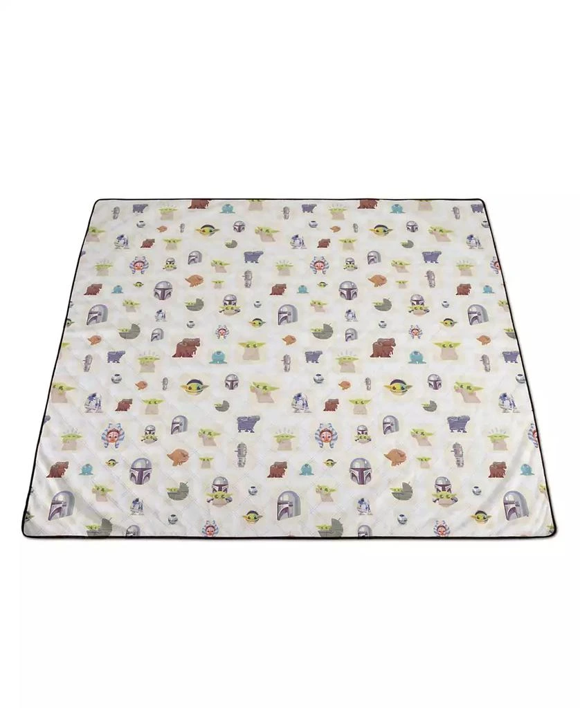 ONIVA Star Wars Mandalorian Grogu Impresa Picnic Blanket, 60" x 50" 4