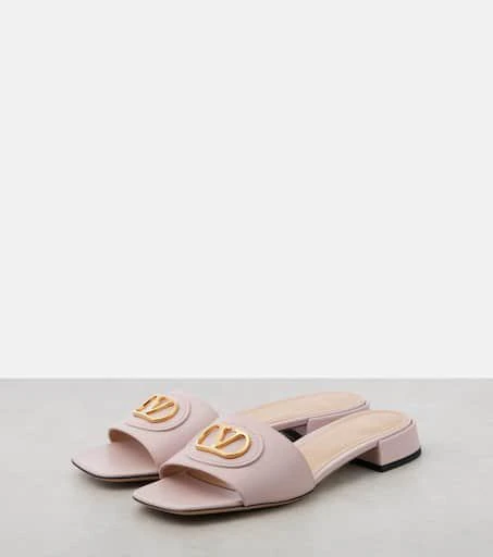 Valentino VLogo leather slides 4