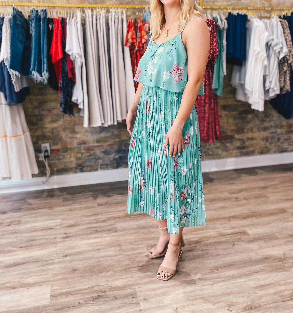 Papillon Papillon - Floral Pleated Dress