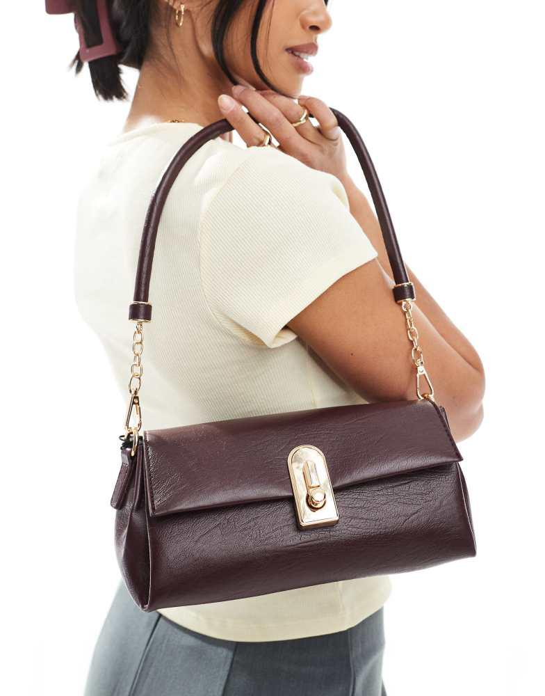 Glamorous Glamorous classic shoulder bag with gold clasp in dark brown