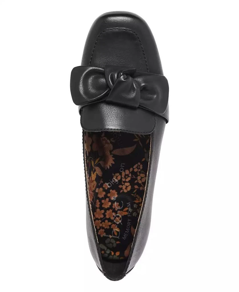 b.o.c. Women's Paisley Slip-On Flats 4